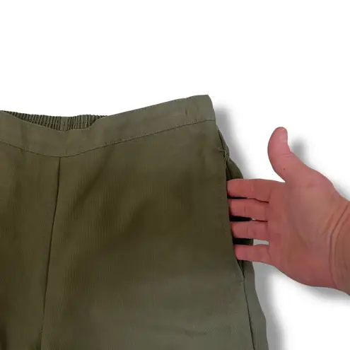 Alfred Dunner 80s vibe Classic Fit corduroy straight leg relaxed fit pants