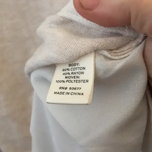 FINAL MARKDOWN Ladies stylus top large