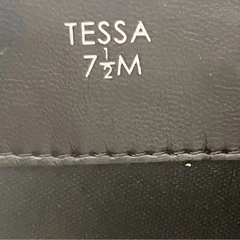 Isaac Mizrahi Tessa Tan Leopard Animal Print Bow Accent Side Zip Ankle 7.5