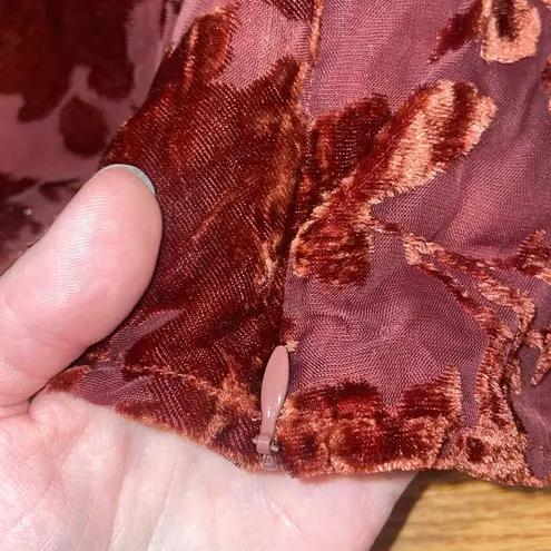 Princess Polly NWT  cowl neck cropped tank