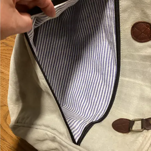 Primitive canvas purse. Tan