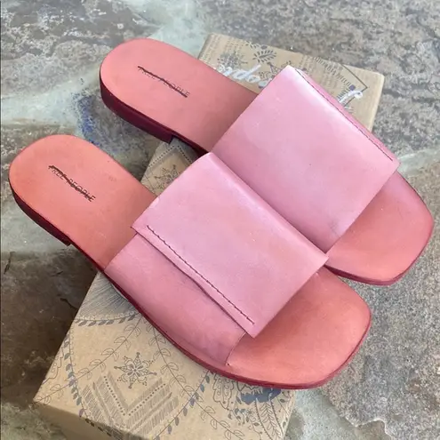 Free People Verona 37.5 Watermelon Pink Slide leather Sandals flats NIB