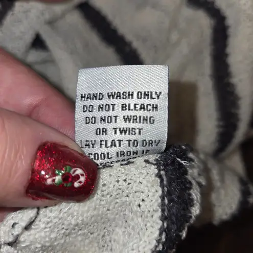 Habitat Lightweight Scoop Neck Striped Long Sleeve Button Detail Size Small