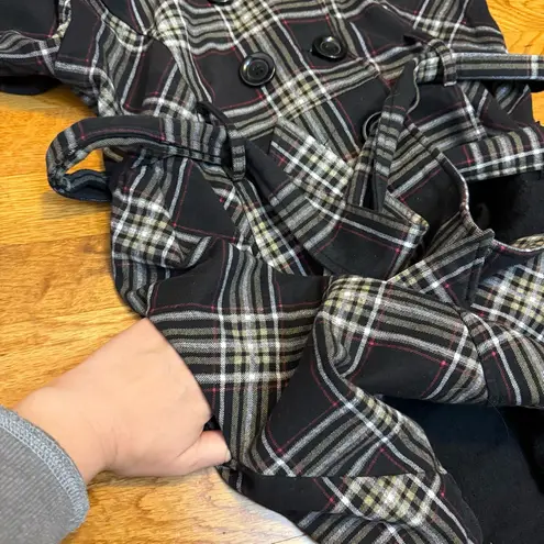 LA Kitty Juniors Large Black White Plaid Button Hood Pockets Short Trench Coat Size undefined