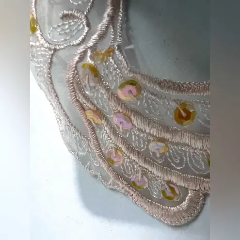 Elegant Lace Appliqué with Sequin & Floral Design Pink