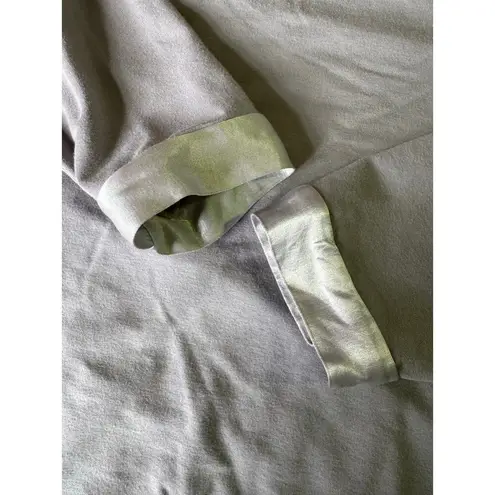 Pj Harlow IZZY Sweatshirt silver gray color with satin cuffs size medium