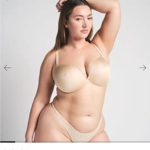 SKIMS NWT Ultimate Bra Nipple Push-up Bra Clay / 32D