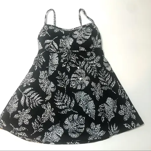 Swim Solutions LEAVES Empire