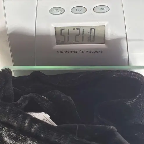 Just My Size New Top Womens 1X Plus Size Black Velvet Boyfriend EMB Rose Floral