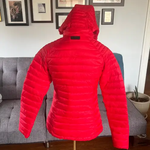 New without tags Women's Pajama Red Puffer Jacket "Aurora" size XS