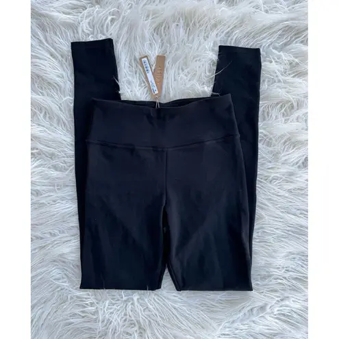 SKIMS Outdoor High Waist Leggings Onyx Size Small