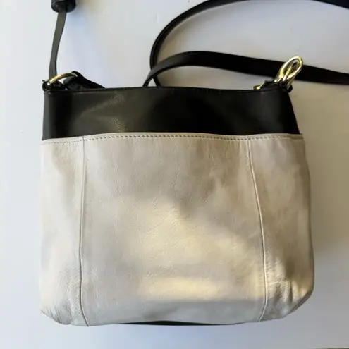 Tignanello Genuine Leather Crossbody Purse Black White Pleated Hobo Tassel Trim