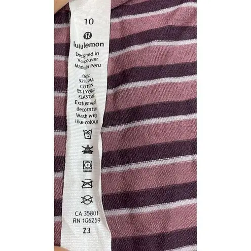 Lululemon  Womens Tee‎ V-Neck Maroon Strips Size  10 Short Sleeve T-Shirt