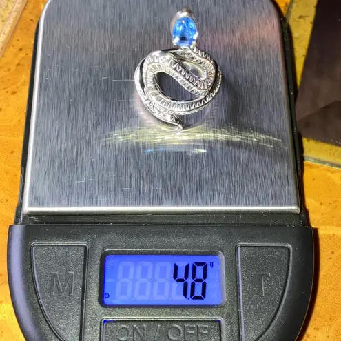 Natural Kyanite Sterling Silver Snake Ring Size 6 Blue