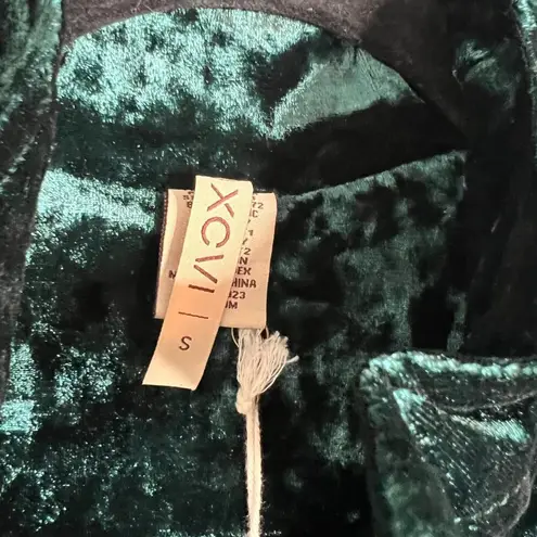 XCVI NWT  Forest Green Full Zip Velvet Velour Vest w/‎ Pockets Size Small