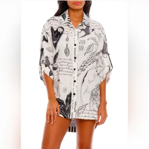 Agua Bendita NWT! Thoughts Print Chrissy Shirt- Size L