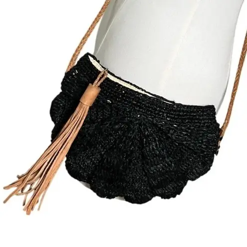 Mar Y Sol Raffia Shoulder Bag Black Woven Straw Purse Leather Tassel Madagascar