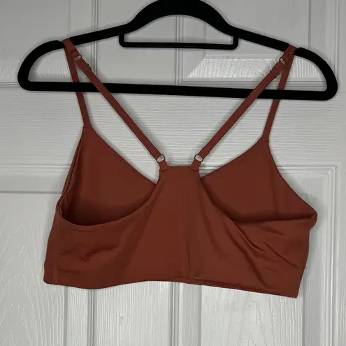 Girlfriend Collective  NWOT V Neck Bralette Size Large in Cocoon