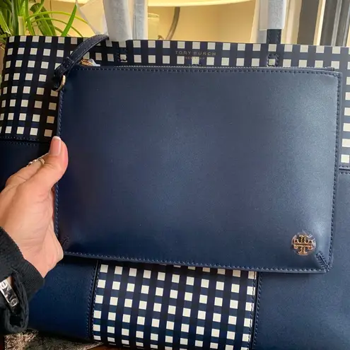 Tory Burch Authentic  T-Block leather Tote/lg zip wristlet