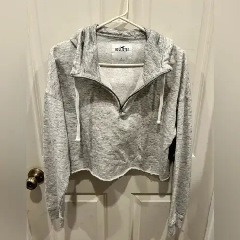 Hollister ‎ Cropped 1/4 Zip-Up Hoodie size Large