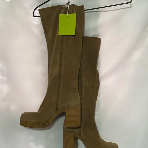 Gianni Bini NWT  Brown LEATHER Suede 4” Heeled 1.5”PLATFORM Boots SIDE ZIP WO 10