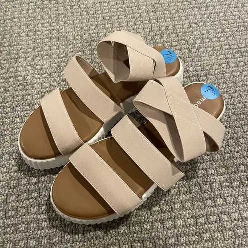 Madden Girl New  Platform Sandals Womens Size 7.5 Beige & White Strappy Ankle