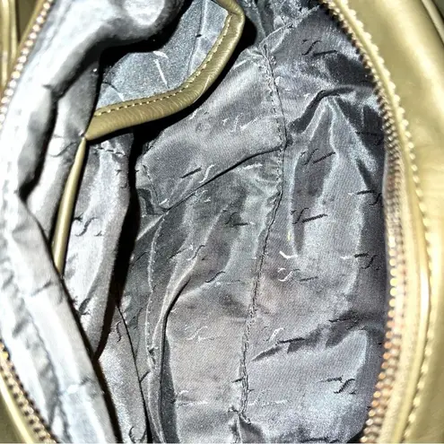 Simply Vera vera wang olive green satchel.