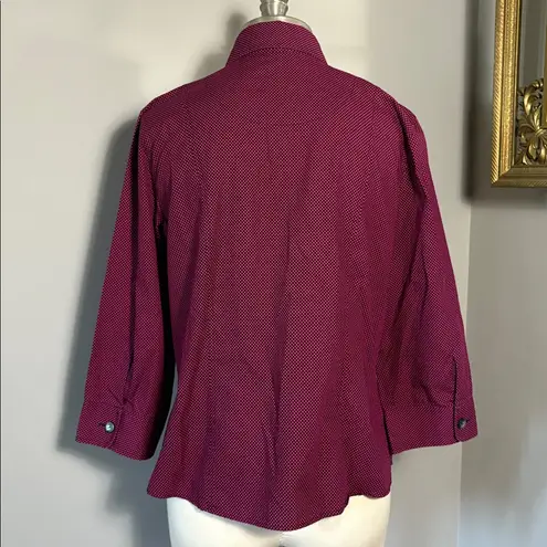 Foxcroft Size 10 Dark Pink Black Polka Dot Button Down Fitted Shirt Wrinkle Free