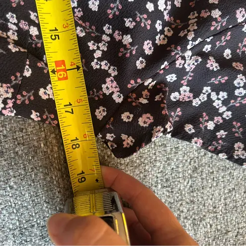 Goldie Black and Pink Floral Short Sleeve Dress | Size Medium