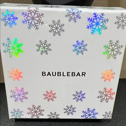 BaubleBar  | Festive Whimsical Cat Earrings w/ Santa Hats