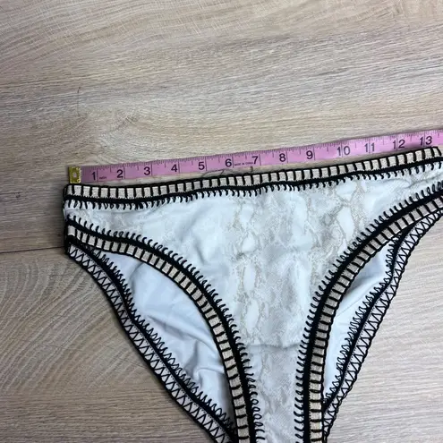 Platinum Swimwear Cobra Crochet Trim Bikini Bottoms‎ Size S High Waist NWT Black