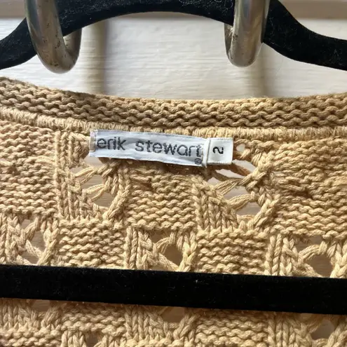 Womens Grannycore Cable Knit Fisherman Vneck Sweater Size 2 Chunky Tan button Size L