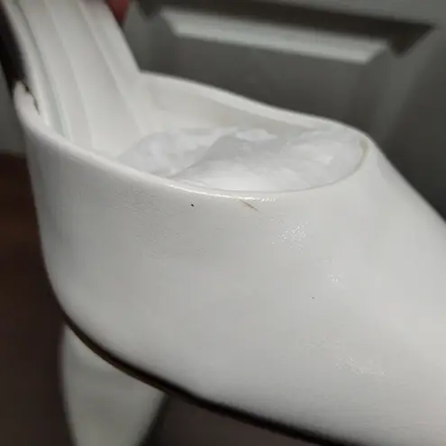 QIY Women's Size 10 White Pointed Closed Toe Ankle Strap Stiletto Heels 4" - Image 5