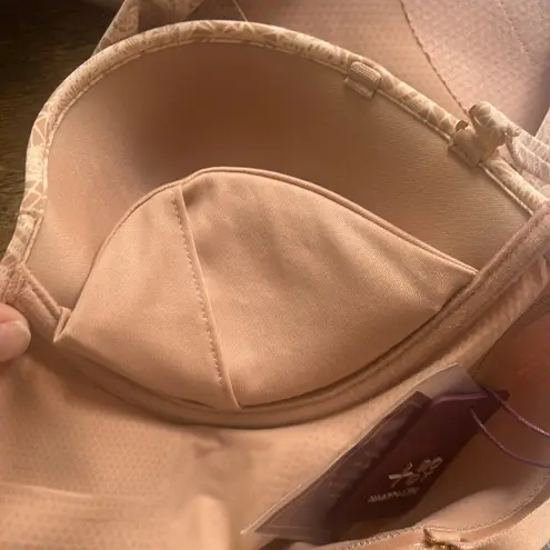 + BODY By Haart + Lieu Beige Powersuit Bodysuit Shapewear Size 34B Medium NWT Tan