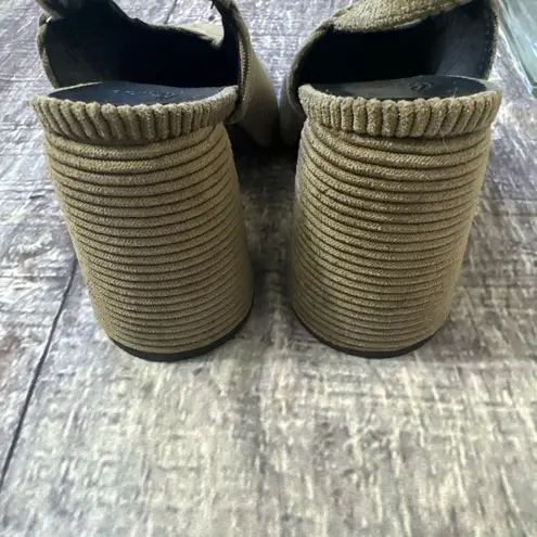 Castaner Round Statement Heels Size 37 Tan