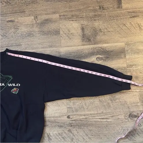 Vintage 90s Minnesota Wild Embroidered Crewneck Cropped Sweatshirt Size XL