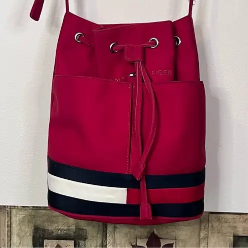 Tommy Hilfiger  Vintage 90s Y2K Red bucket shoulder bag purse streetwear retro