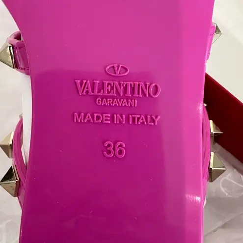 Valentino Garavani Rockstud Thong Sandal