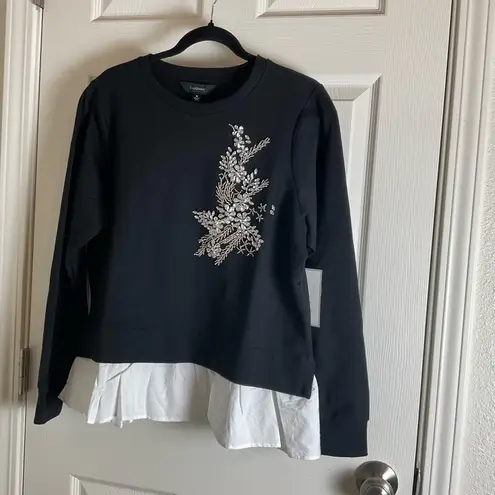 Calligraphie Woman’s Black Sweatshirt with White Hem size medium