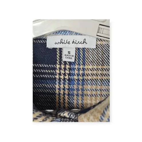 White Birch Plaid Button Down Shacket Women's Small Blue Tan Fuzzy Knit