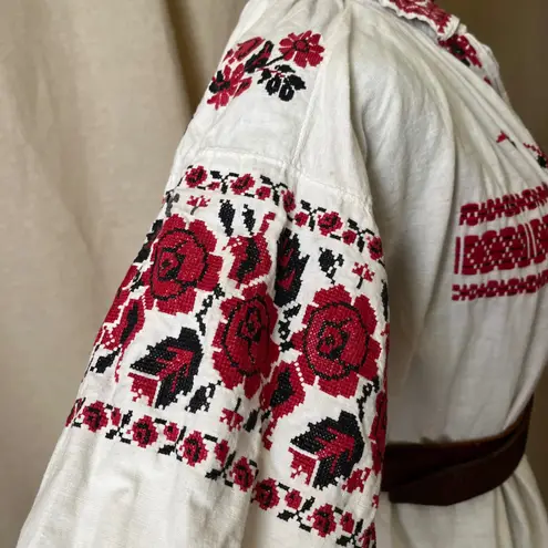 Vintage Hand Embroidered Ukrainian Cotton Vyshyvanka Folk Tunic Dress White Size undefined