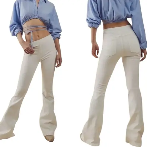 Free People  Penny Pull On Flare Jeans size 30 Cream Ivory