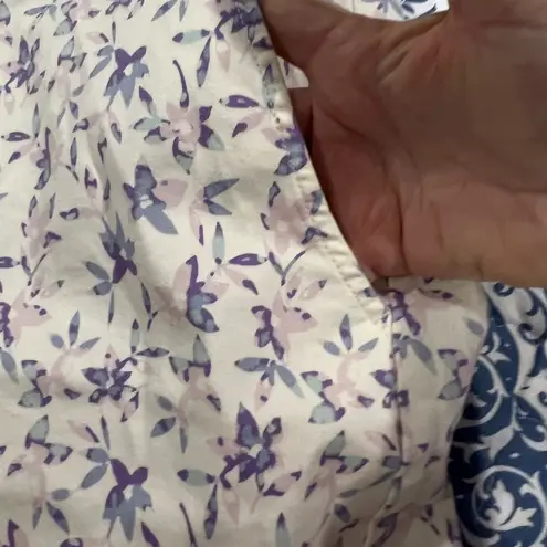 Jachs Girlfriend Jach’s Girlfriend White Floral Chino Shorts