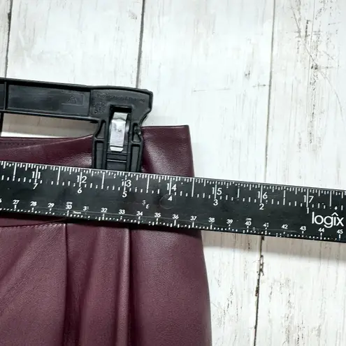 EXPRESS  Pants Women Size 4L Brown Red Trousers Slim Faux Leather Pleated Pockets