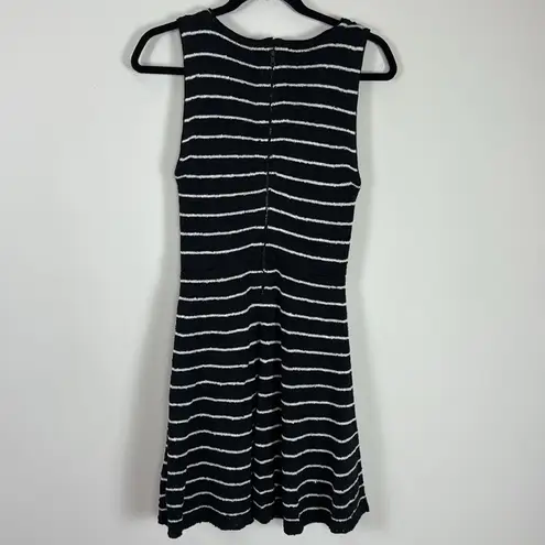 Alice + Olivia NWT  Mona’s‎ Stripe Wool Blend Knot Dress Size Small - Image 8