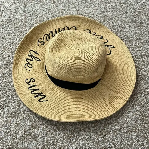Women’s Wide Brim Floppy Here Comes the Sun Straw Hat Vacation Black Tan