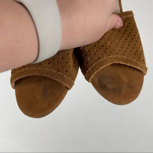 Seychelles  Tan Suede Cone Heels Size 9