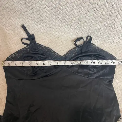 Vanity Fair Vtg Vanity Fair Black Lace Trim Slip Dress size 34 | goth witchy romantic