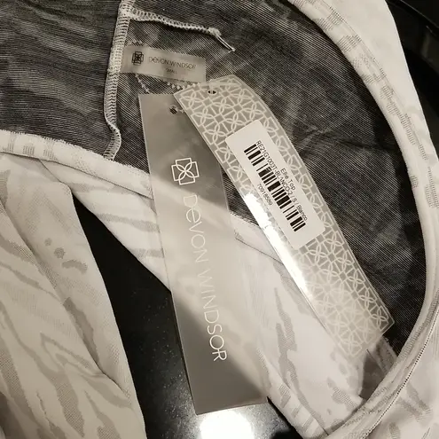 Devon Windsor 💕💕 Workout Set Ellie Top + Sophia Leggings ~ Blanco White S NWT