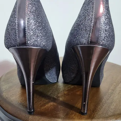 Jacqueline Ferrar Silver High Heels Size 8.5 Silver Open Toe Platform Heels